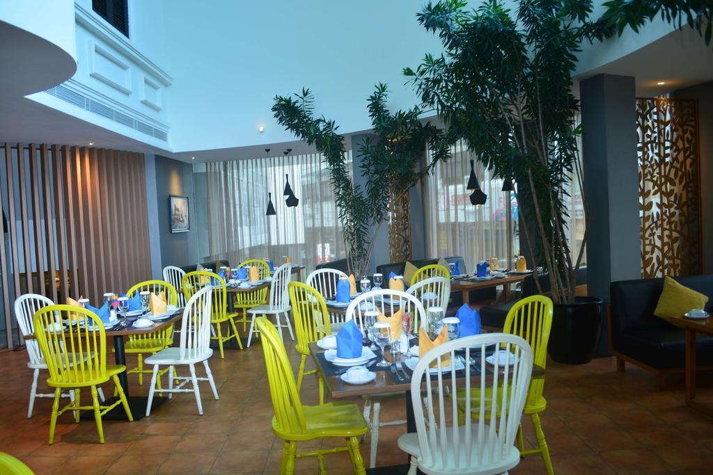 Yunna Hotel Lampung Bandar Lampung Ngoại thất bức ảnh