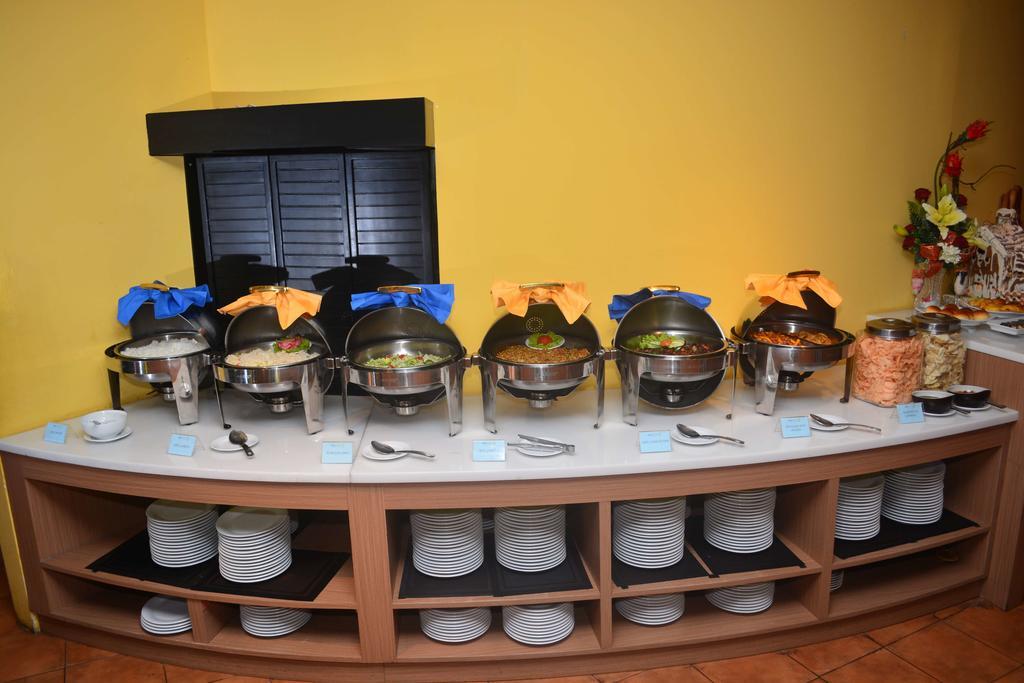 Yunna Hotel Lampung Bandar Lampung Ngoại thất bức ảnh