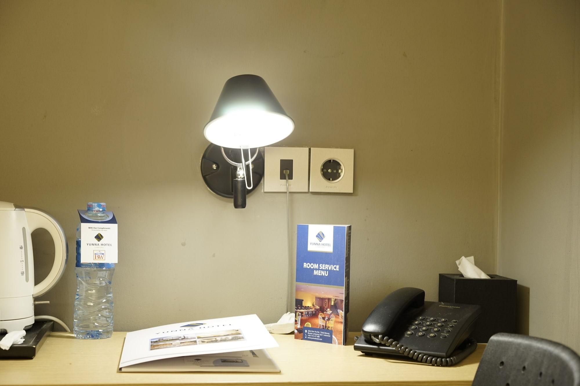 Yunna Hotel Lampung Bandar Lampung Ngoại thất bức ảnh