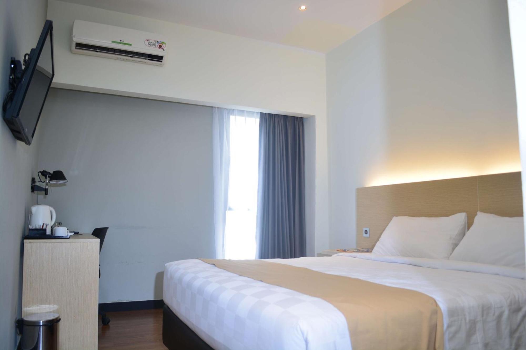 Yunna Hotel Lampung Bandar Lampung Phòng bức ảnh