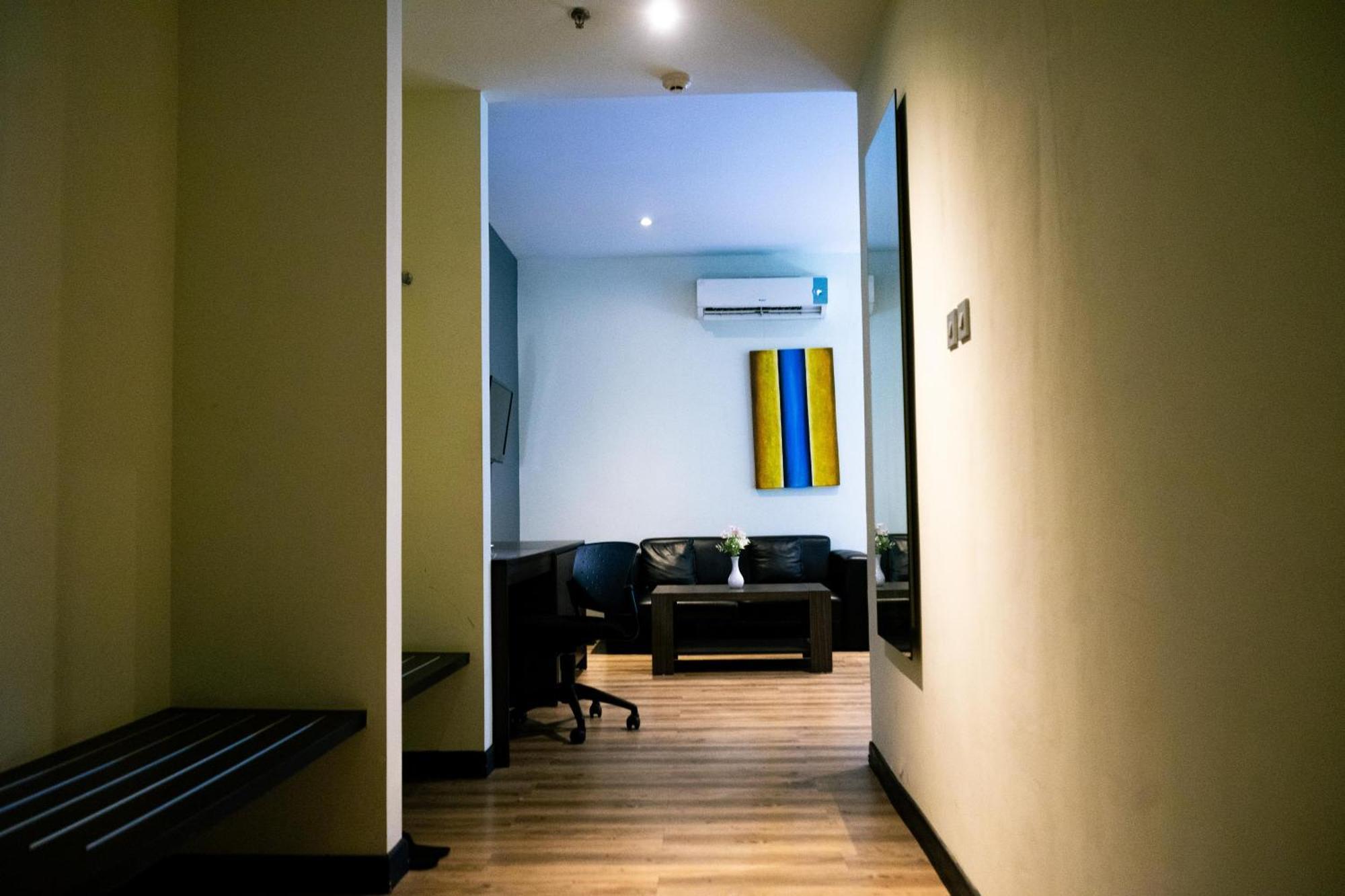 Yunna Hotel Lampung Bandar Lampung Ngoại thất bức ảnh