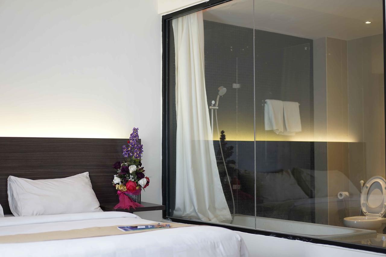 Yunna Hotel Lampung Bandar Lampung Ngoại thất bức ảnh