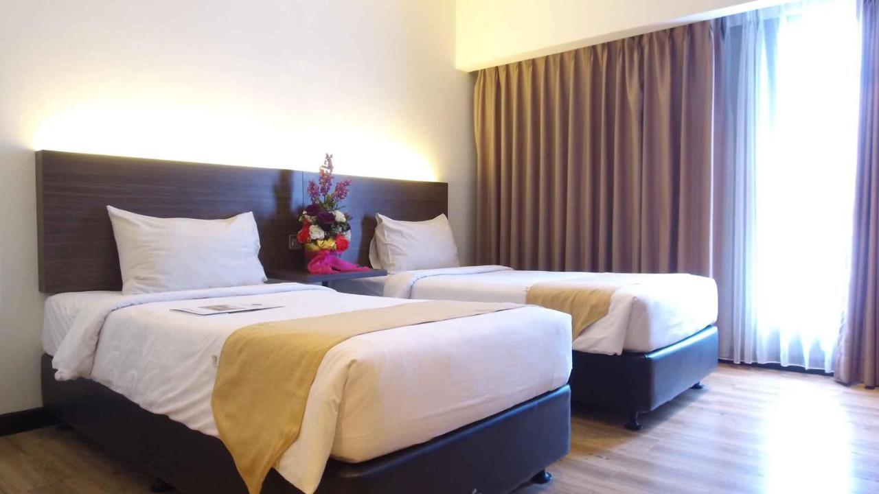 Yunna Hotel Lampung Bandar Lampung Ngoại thất bức ảnh